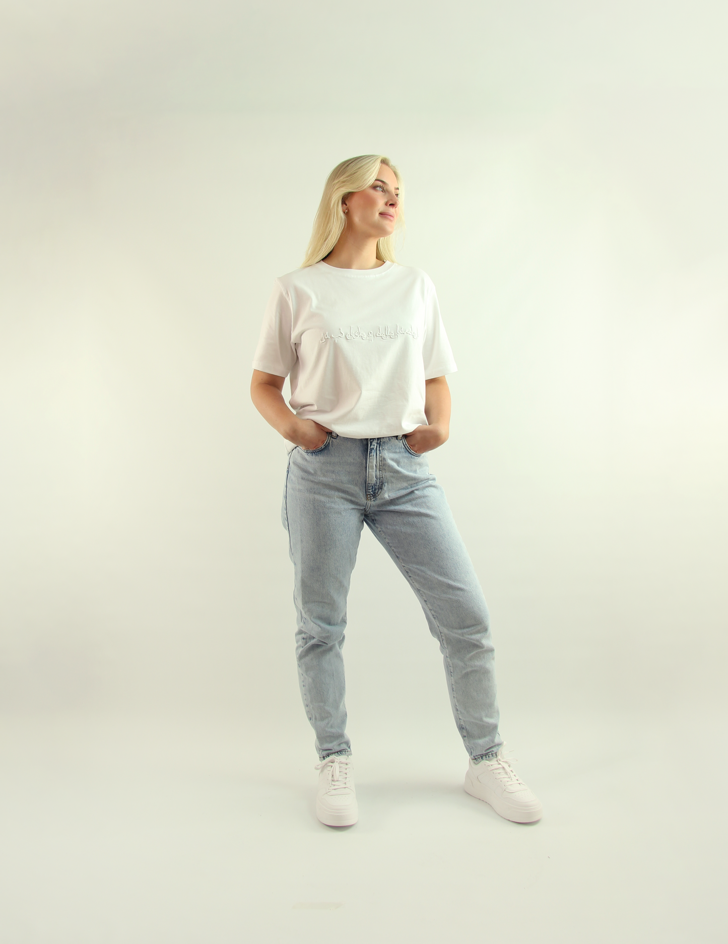 JVE Tee White